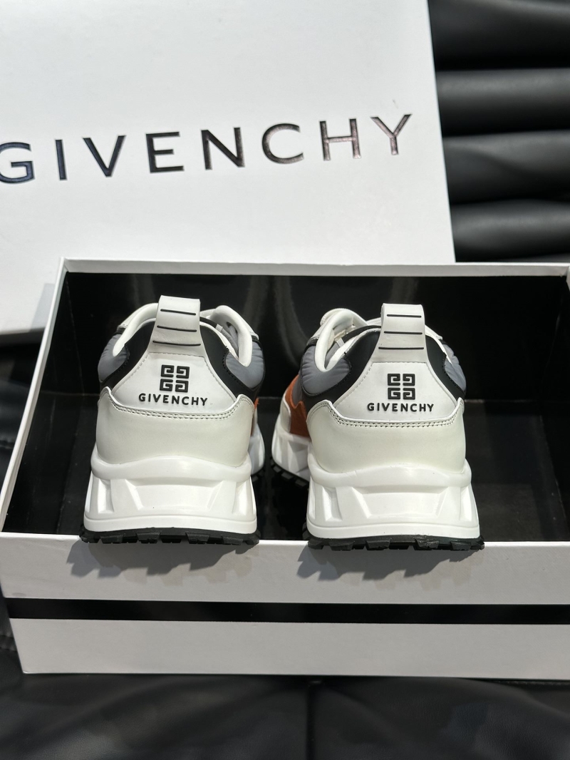 Givenchy Sneakers